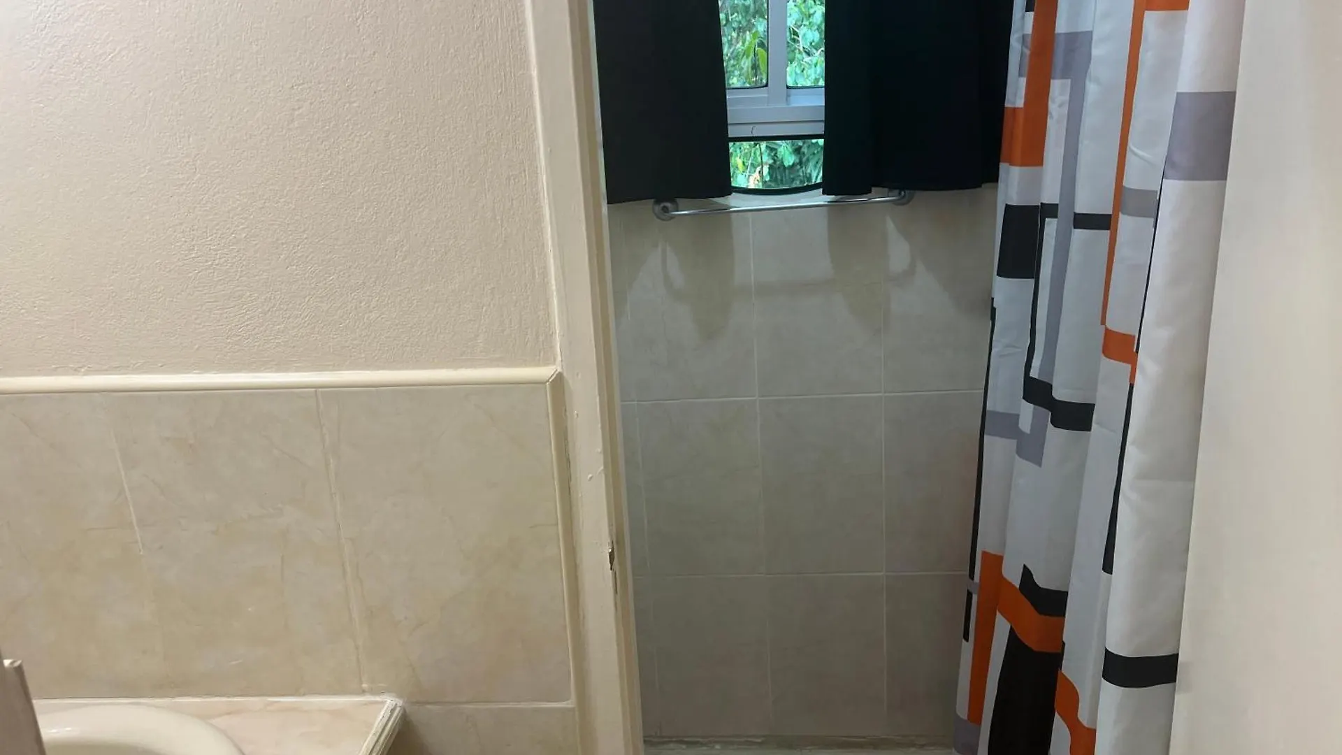Pampered In Paradise Columbus Heights 2 Bedroom Penthouse Condo Near Ian Fleming Airport Ocho Rios Apartment