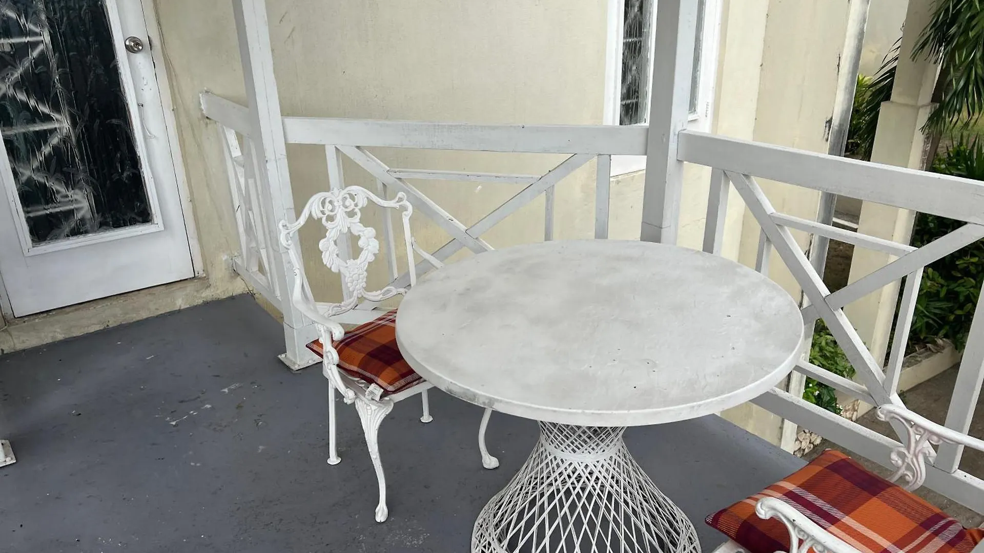 Pampered In Paradise Columbus Heights 2 Bedroom Penthouse Condo Near Ian Fleming Airport Ocho Rios Apartment