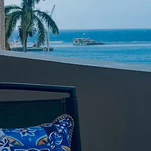  Apartment Millie's Paradise - Bay